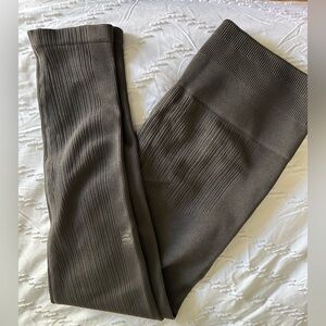 Seamless Rib High-Waisted Legging